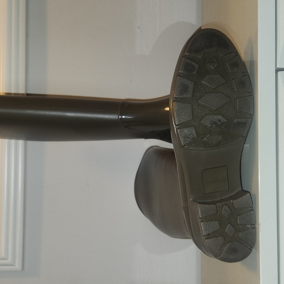 Sam Edelman Sydney Olive Green Glossy & Matte Tall Rain Boots Womens Size 7 - Picture 2 of 6